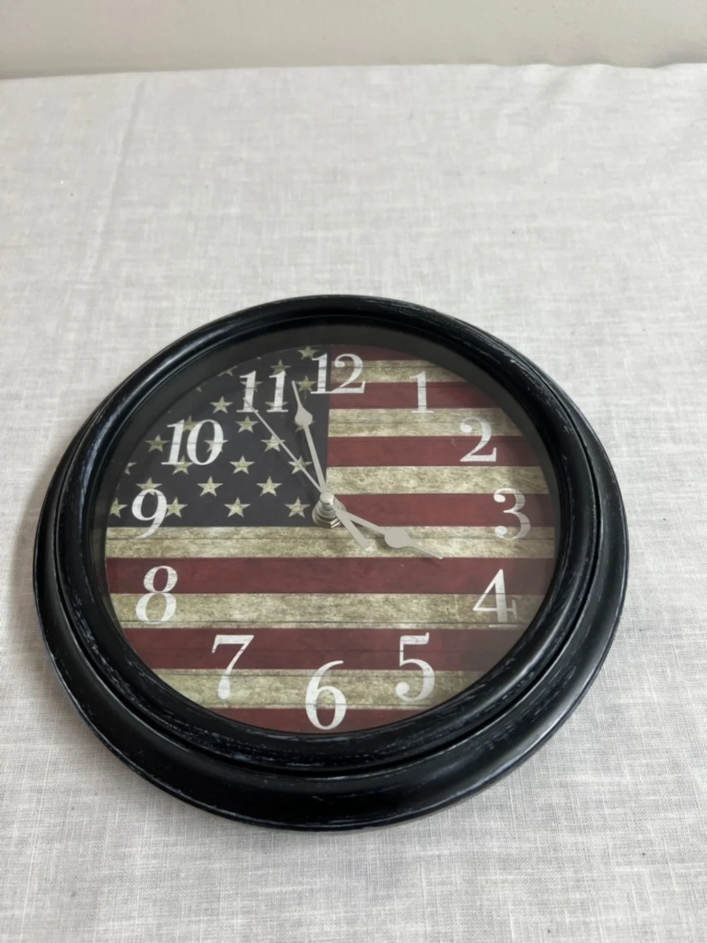 🌞 Patriotic Black Framed American Flag Wall Clock